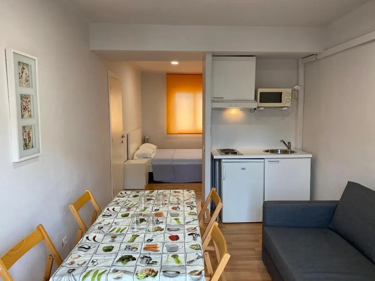 Estudis Laura Appartement Castell-Castell-Platja d'Aro